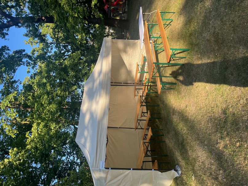 Nůžkový stan Ostrov